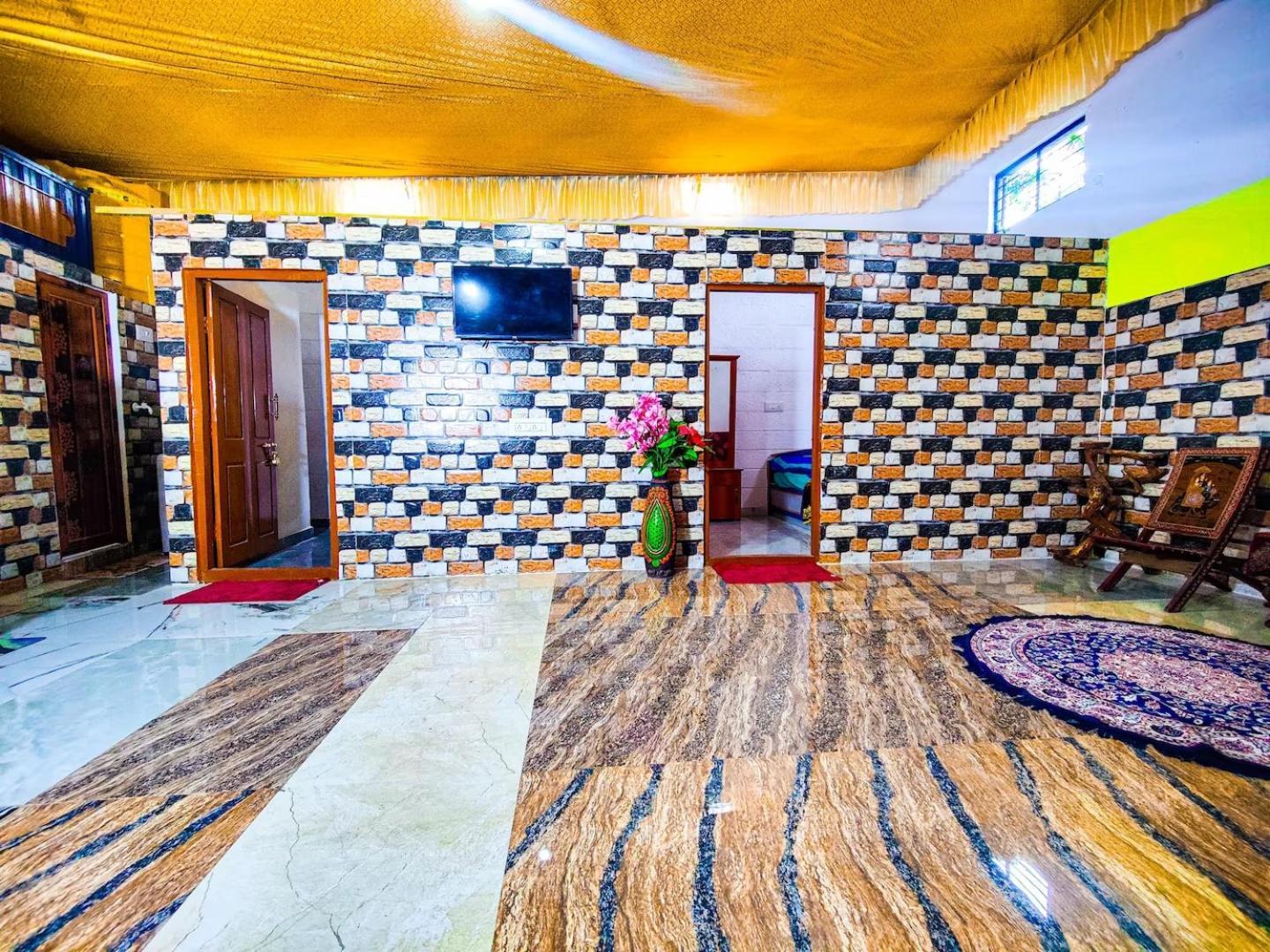 Sahara Family Homestay Mysore Eksteriør billede
